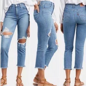 Levi’s 724 High Rise Straight Cropped Jean